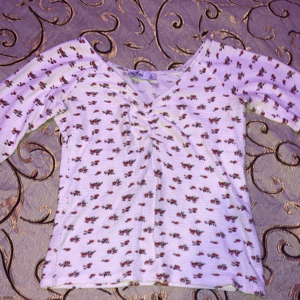 Hollister floral long sleeve shirt